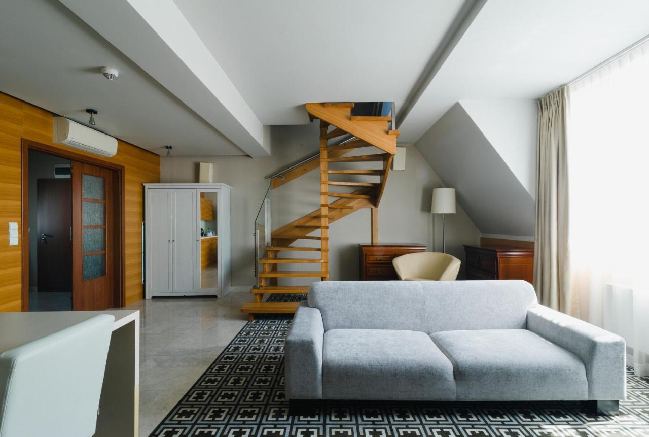 Focus Hotel Premium Елблаг Екстериор снимка