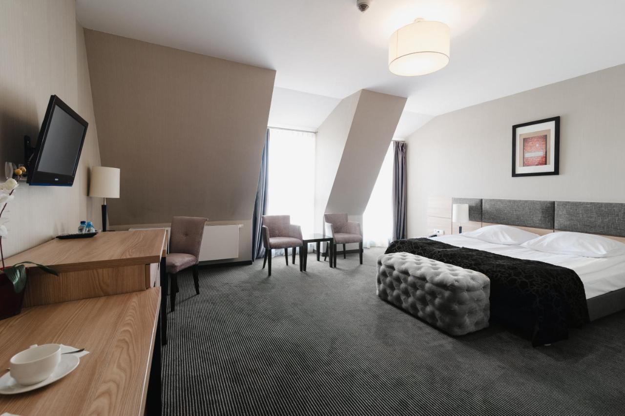 Focus Hotel Premium Елблаг Екстериор снимка