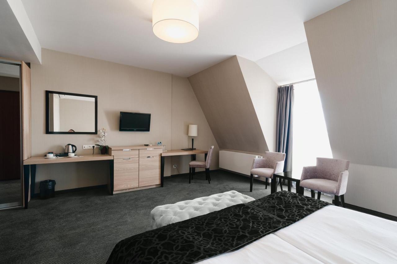 Focus Hotel Premium Елблаг Екстериор снимка